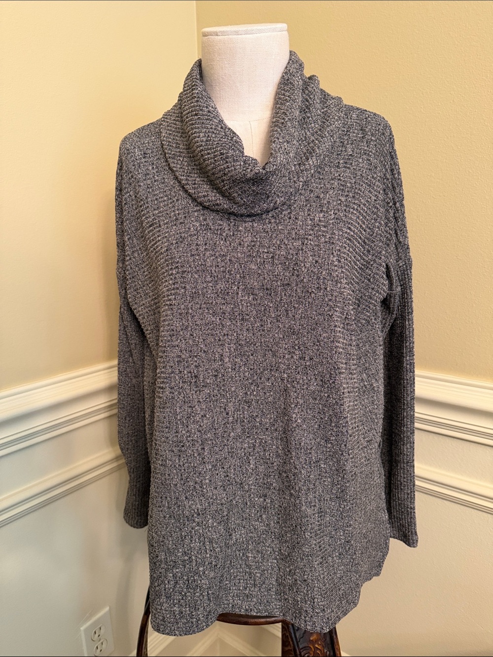 mittoshop Heather Black & Beige Ribbed Knit Cowl Neck Tunic Length Top
